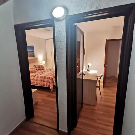 Cozy With 2 Bedrooms * Playa de las Americas (Tenerife)