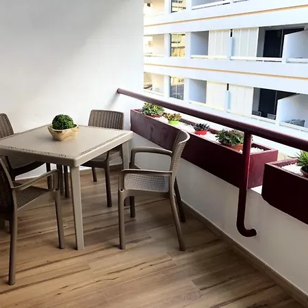 Apartment Cozy With 2 Bedrooms